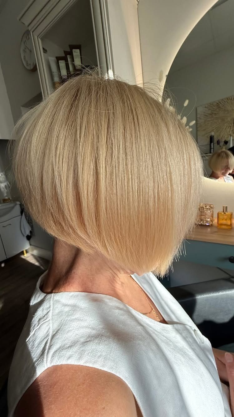 Blonde bob with a smooth rounded shape seen from behind